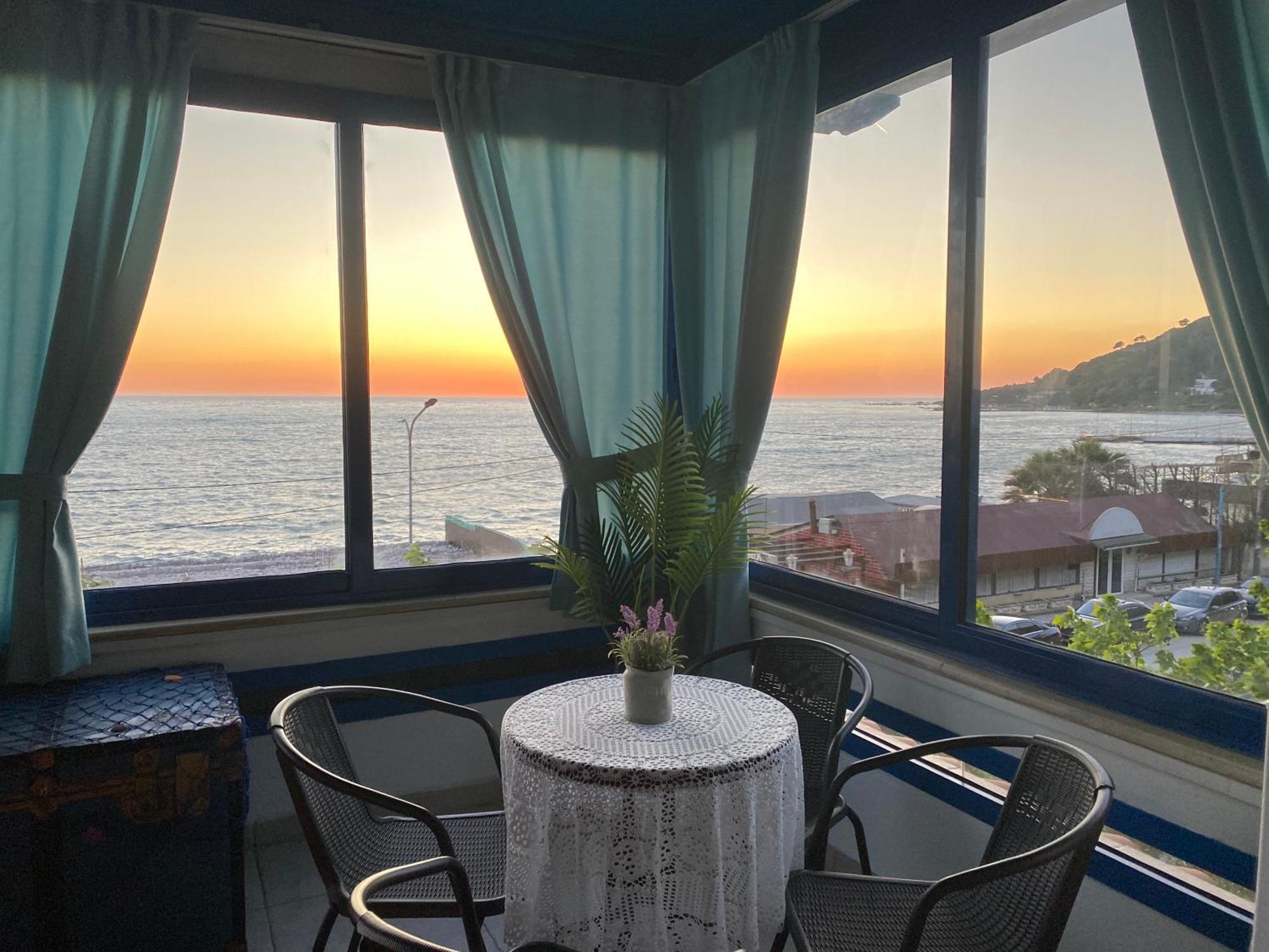 Tramonto Hotel Durrës Habitación foto