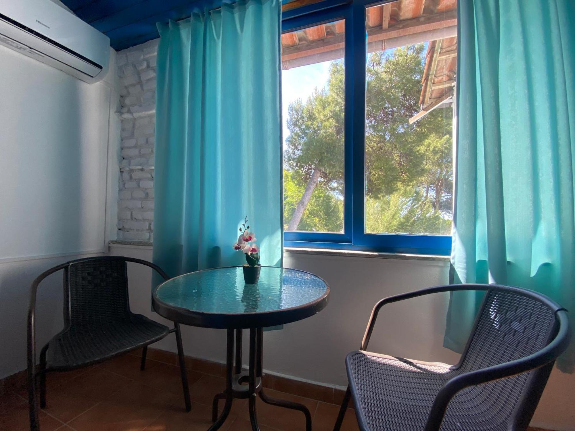Tramonto Hotel Durrës Habitación foto