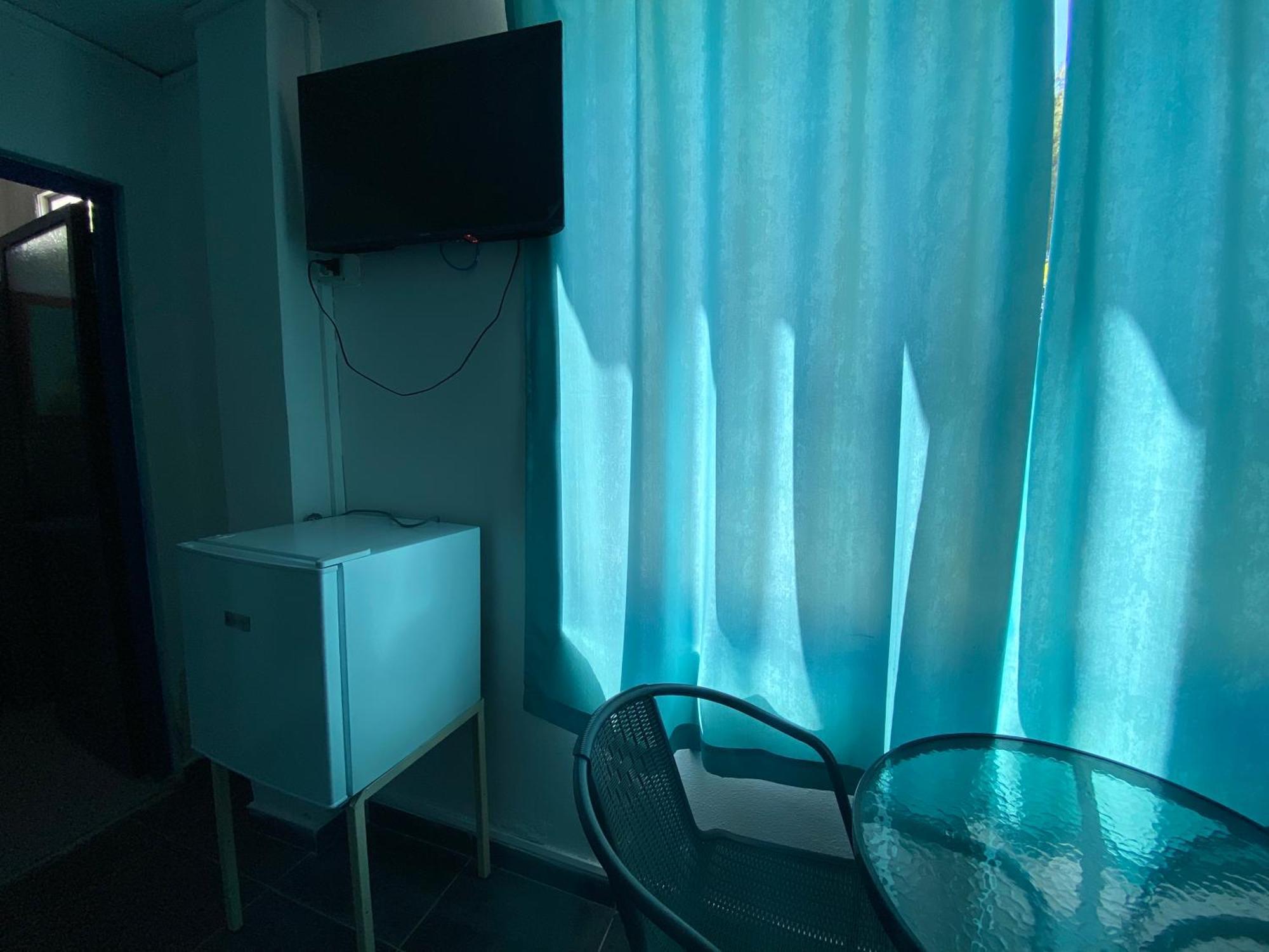 Tramonto Hotel Durrës Habitación foto