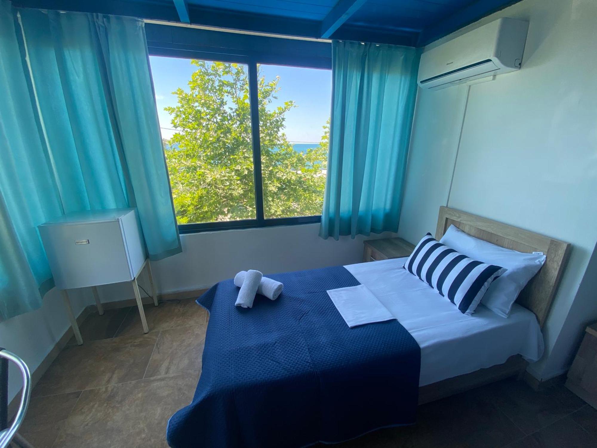 Tramonto Hotel Durrës Habitación foto